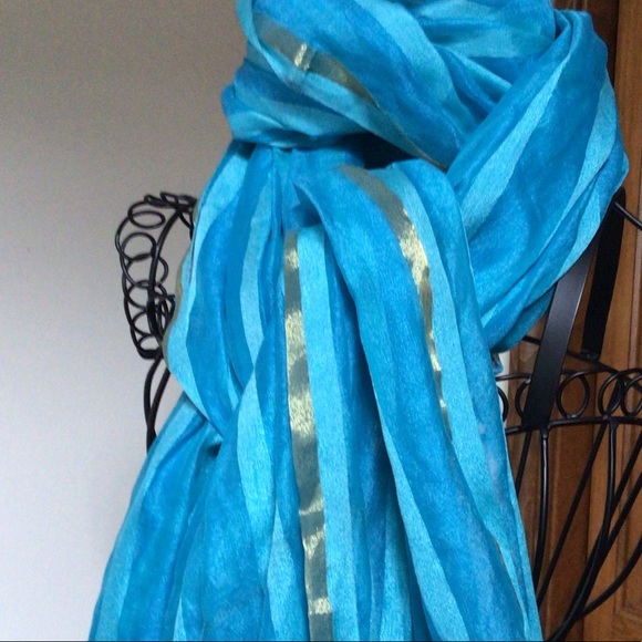 Aqua blue organza extra large scarf/Wrap 92”x33” - Picture 4 of 4